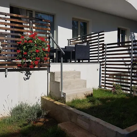 Apartment Anica Funtana