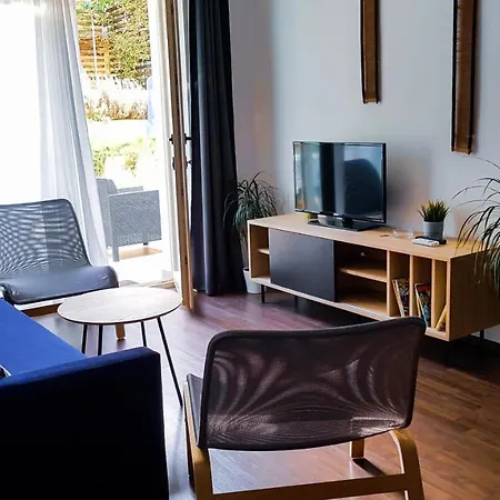 Anica Apartment Funtana